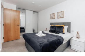 NEW LUXE Birmingham City Centre - 2 Bed Superior Apartment - with Netflix